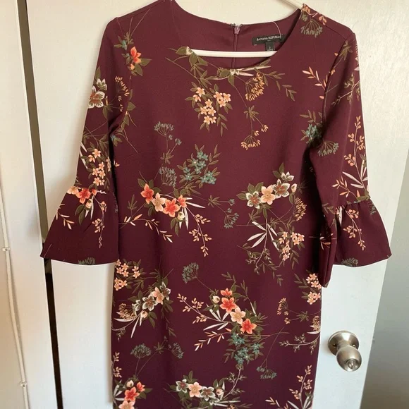 Banana Republic Floral Bell Sleeve Zip Dress - Size 2 - Picture 3 of 13